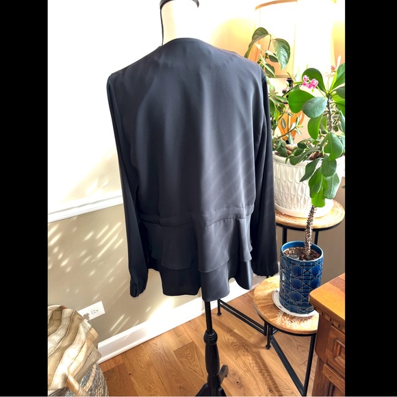 Nine West~Women’s Tiered Zip Front Jacket🌹 - Picture 5 of 14